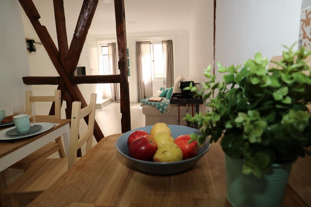 Casa Travessa Dos Lagares Appartement Lissabon Buitenkant foto
